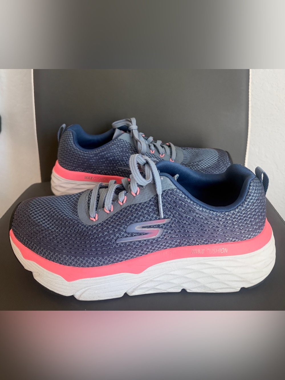 Skechers Max Cushioning Elite Purple/Pink  Running Shoe Sneakers 17693 Women’s 9